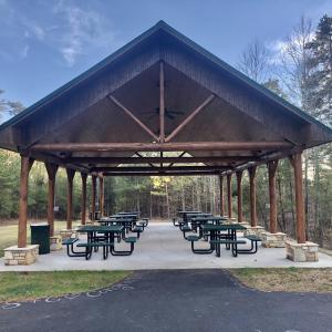 040 Runaway Bay Community Pavilion