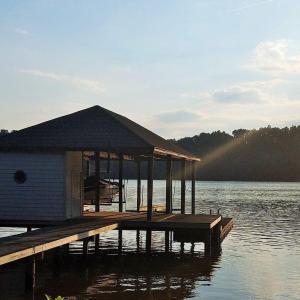 Lot 8 Dock