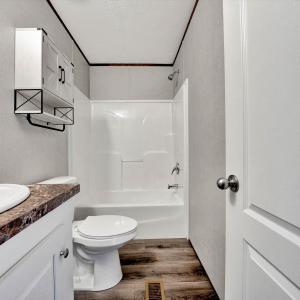 Full Bath - Hall