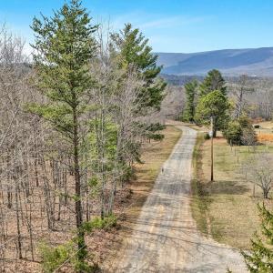 01-DJI_20250328142905_0222