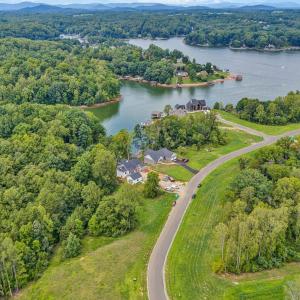 04-DJI_20260805143052_0292