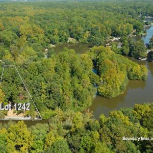 Photo #6 of 1242 LAKESHORE DR, LOUISA, VA 0.6 acres