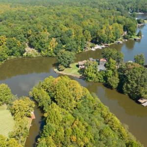 Photo #25 of 1242 LAKESHORE DR, LOUISA, VA 0.6 acres