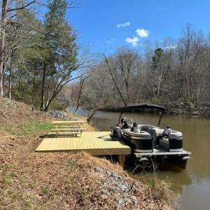 Photo #1 of 1242 LAKESHORE DR, LOUISA, VA 0.6 acres