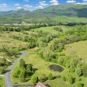 10-DJI_20250505015919_0133_D