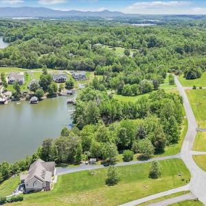 Lot 7 Augusta Way