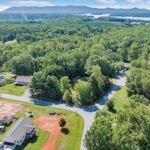 17-DJI_20250620084226_0015_D_MIB