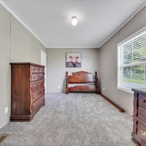 22-MIB02739