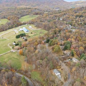 12-Carriage Hills DR_12