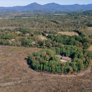 DJI_20251015105644_0048_D