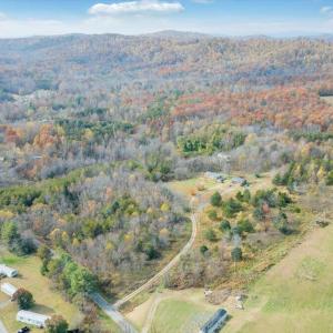 04-DJI_20251108001745_0005_D