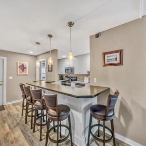 12-4-4-Inside Clubhouse