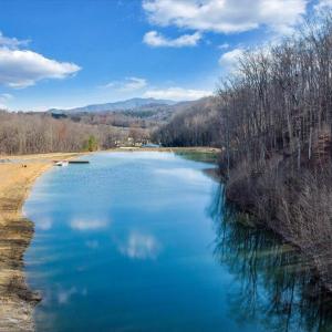 11-DJI_20241203113030_0020_D_MIB