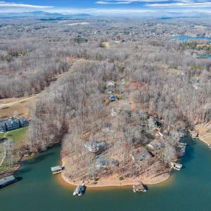 Lot 8, Leeward Drive