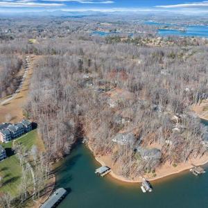 Lot 8, Leeward Drive