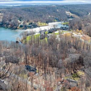 Lot 8, Leeward Drive