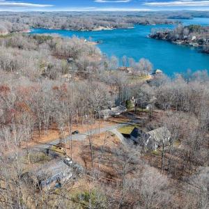 Lot 8, Leeward Drive