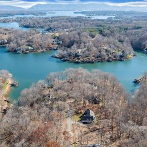 Lot 8, Leeward Drive