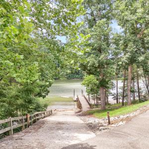 Community Boat Ramp and Pier