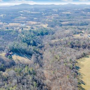 08-DJI_20260112235055_0209_D