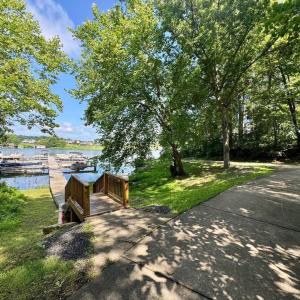 Photo #10 of 6715 WATER VIEW LN, MINERAL, VA 2.0 acres