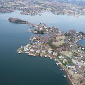 Smith Mountain Lake