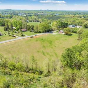 33-DJI_20240422115329_0079_D_MIB