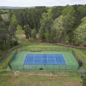 Runaway Bay Amenities