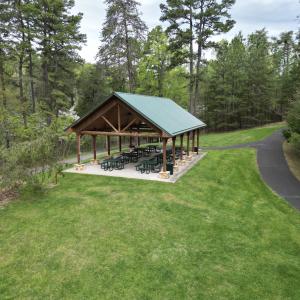 Runaway Bay Amenities