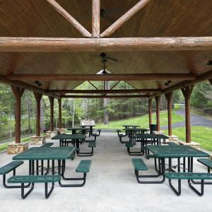 Runaway Bay Amenities