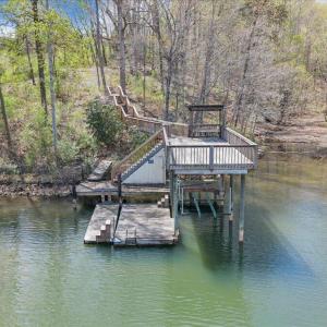 Dock