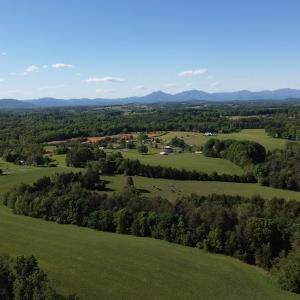 Rock Cliff Farm