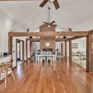 Beechwood West Clubhouse interior 3