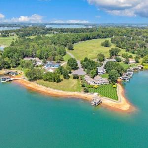 08-DJI_20260817160032_0048_D