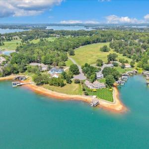 09-DJI_20260817160041_0049_D