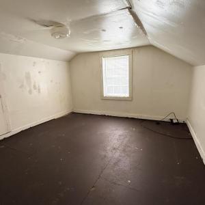 upstairs room 1