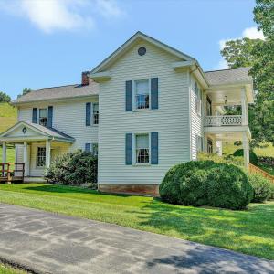 Paved Driveway