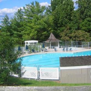 the-waterfront-cc-pool