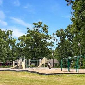 Photo #11 of 604 YORKTOWN BLVD, LOCUST GROVE, VA 0.4 acres