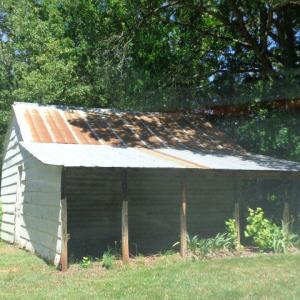 10722 Brookneal Highway shed a