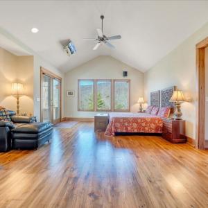 26 Master Bedroom
