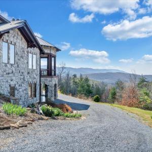 85 Exterior