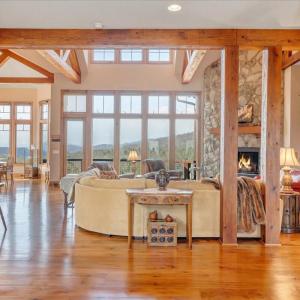 8 Hickory Kiln Dried Harwood Floors on M