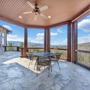 40 Stone Patio with Long Range Mountain