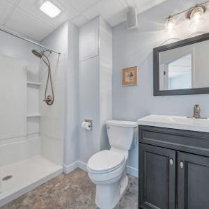 58 Bedroom 4 Full Bath