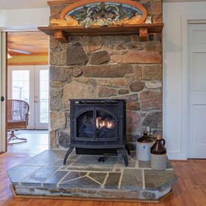 Family room gas fireplace