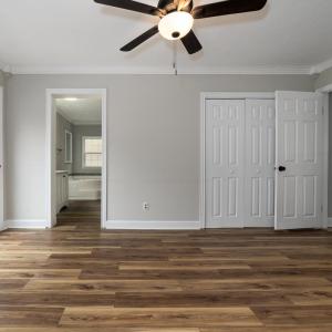 108 Trapper Ln master bedroom a