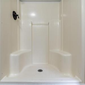 108 Trapper Ln master bath shower