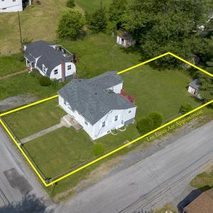 MLS 301 Walker St-5