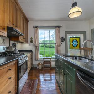 MLS 5367 W Midland Trail-24